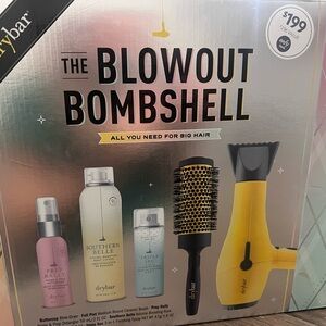 NEW drybar blowout set
